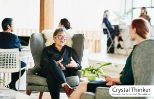 How do social norms influence behavior? | 3 top effects on the groups How do social norms influence behavior?